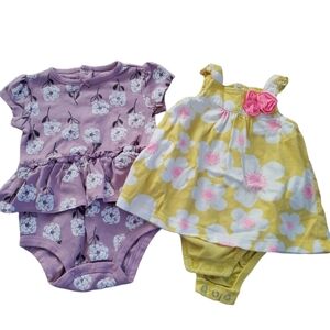 Carter's 12m romper bundle of 2